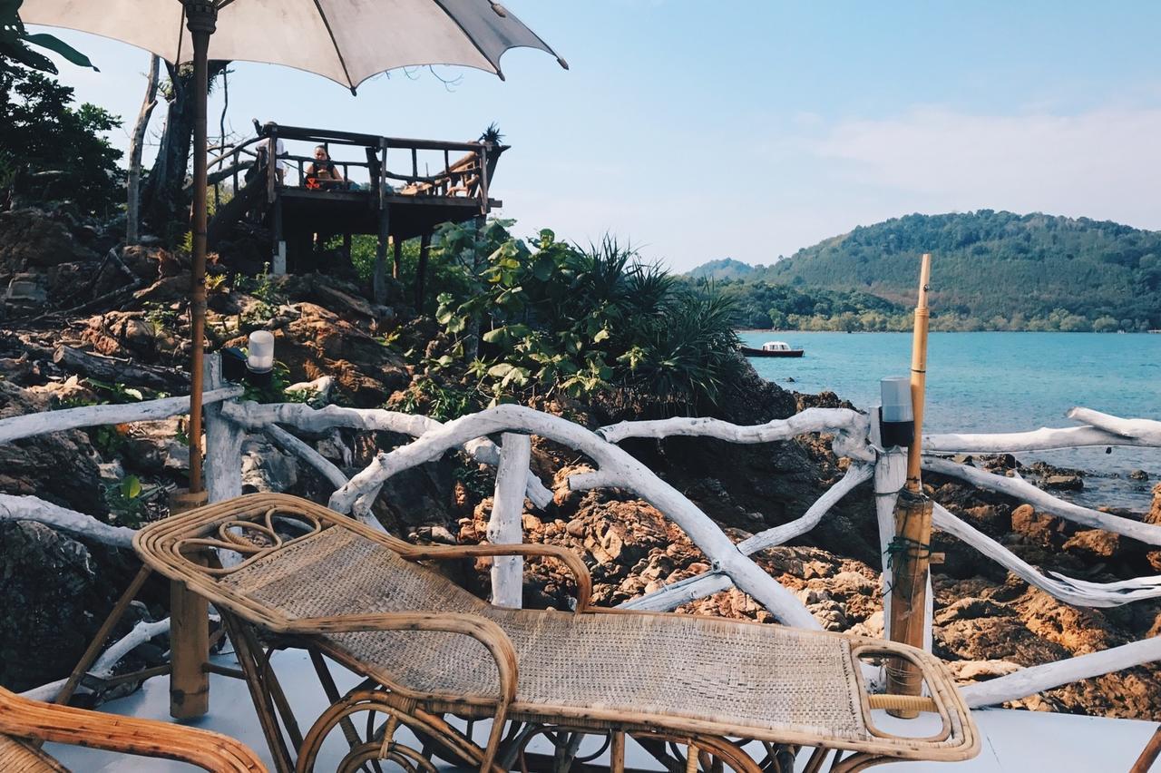 Отель Rock View Terrace Кох-Юм Экстерьер фото